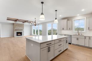 481 Summit Ridge - Photo 10