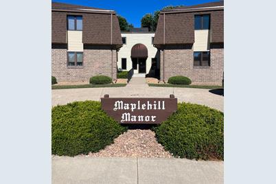 813 Maplehill Drive #B1 - Photo 1