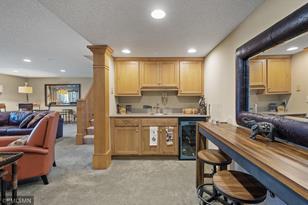 3327 Twin Lake Ct - Photo 36