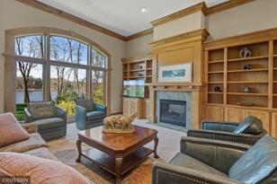 3327 Twin Lake Ct - Photo 14
