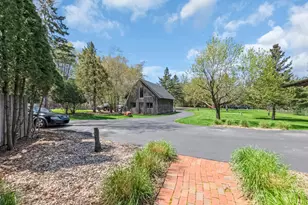 2179 River Rd S, Saint Mary's Point, MN 55043 - Photo 12