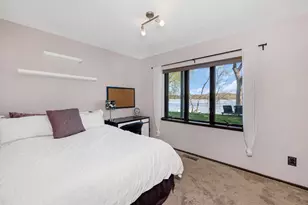 2179 River Rd S, Saint Mary's Point, MN 55043 - Photo 20