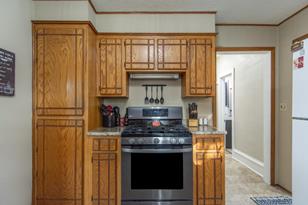 321 E 7th St - Photo 16