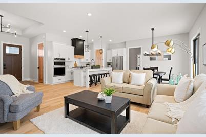 4927 Parkside Circle, Eagan, MN 55123 - Photo 4