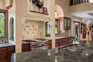 17895 Ixonia Ave - Photo 10