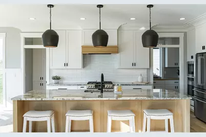 2630 Scenic Point Drive SW, Rochester, MN 55902 - Photo 40