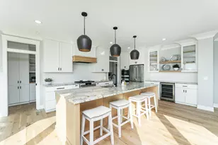 2630 Scenic Point Dr SW, Rochester, MN 55902 - Photo 10