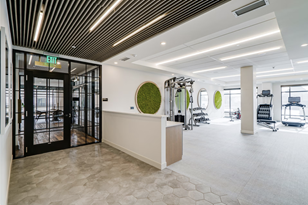 3945 Market St #513, Saint Paul, MN 55111