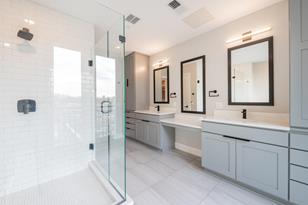 3945 Market St - Photo 18