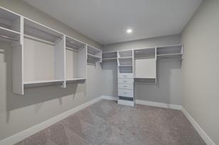 3945 Market St - Photo 16