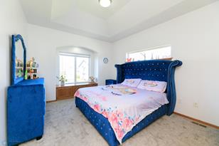 910 41st Ave S - Photo 16