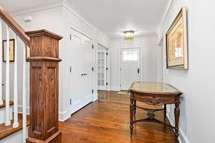 153 Lakeview Ln - Photo 4