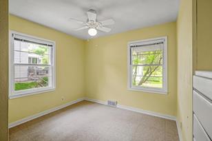 1774 Hampshire Ave - Photo 30