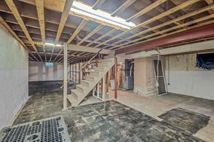 1774 Hampshire Ave - Photo 32