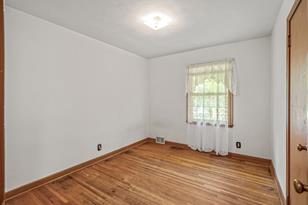 1774 Hampshire Ave - Photo 24