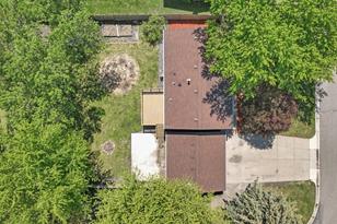 301 Oriole Ave S - Photo 52