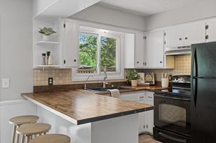 301 Oriole Ave S - Photo 20