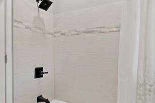 1320 11th Ave NE - Photo 12