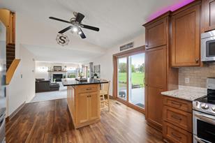 15219 Tyler St NE - Photo 6