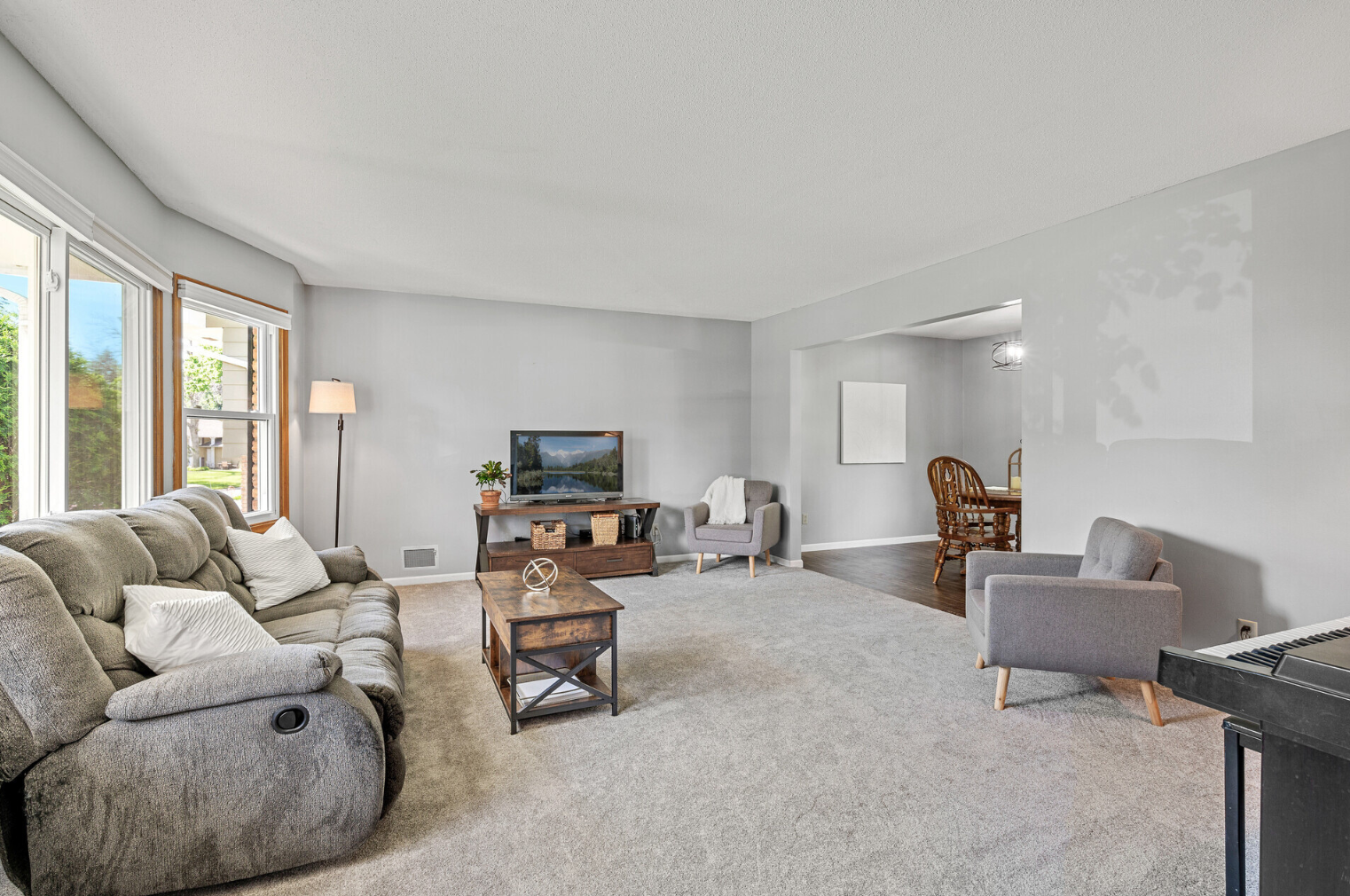 4000 Ensign Ave, Minneapolis, MN 55427-1036