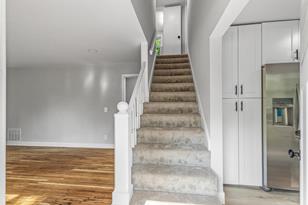 281 Hazelwood St - Photo 4