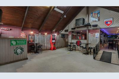 619 Broadway Street S, Menomonie, WI 54751 - Photo 8