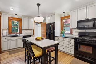 1379 Breda Ave - Photo 18