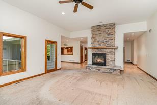 4463 Wiebusch Dr - Photo 16