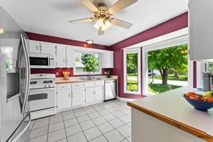 2383 Schoolmaster Dr - Photo 8