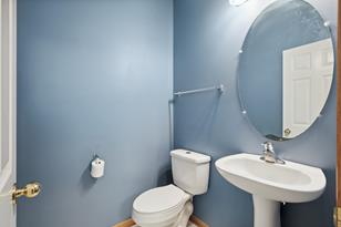 1029 Newport Ave - Photo 10