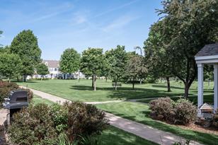 1029 Newport Ave - Photo 20