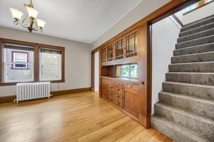 885 Livingston Ave - Photo 8