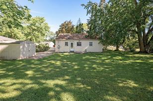 5839 Quebec Ave N - Photo 38