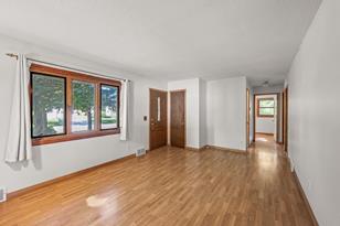 5839 Quebec Ave N - Photo 10