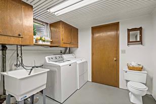 2490 Kewanee Way - Photo 14