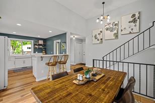 4405 Jonquil Ln N - Photo 12