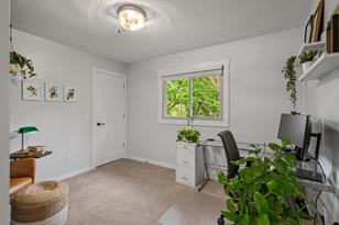 4405 Jonquil Ln N - Photo 20