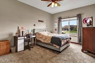 3075 12th Ave N - Photo 38