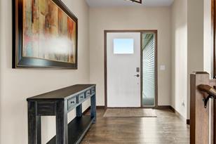 3075 12th Ave N - Photo 18