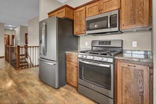 3075 12th Ave N - Photo 16