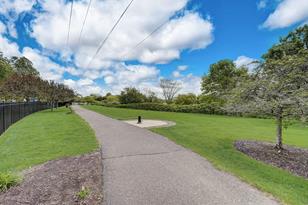 6672 Lamplight Dr - Photo 32