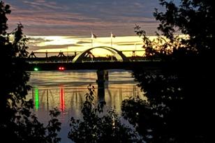 604 4th St NE - Photo 14