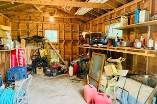 604 4th St NE - Photo 12