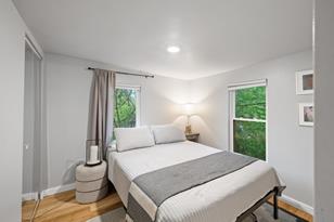 992 Manvel St - Photo 30