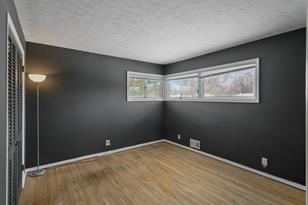 1620 7th St NW - Photo 4