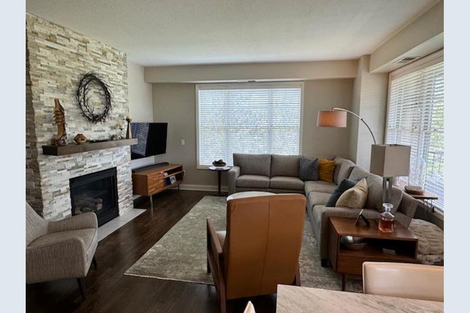 1320 Riverside Ln 210, Mendota Heights, MN 55118 MLS 6551762