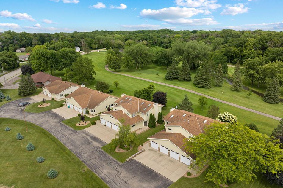 9 Augusta Pl, Owatonna, MN 55060 MLS 6552692 Coldwell Banker