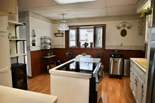 8585 Dale Rd, Woodbury, MN 55129 - Photo 12