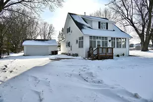 8585 Dale Rd, Woodbury, MN 55129 - Photo 1