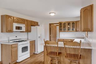 311 Maple Dr SE - Photo 10